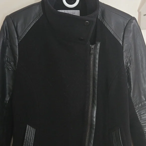 Marc New York Andrew Marc Faux Leather Sleeve Pea Coat - Picture 4 of 16